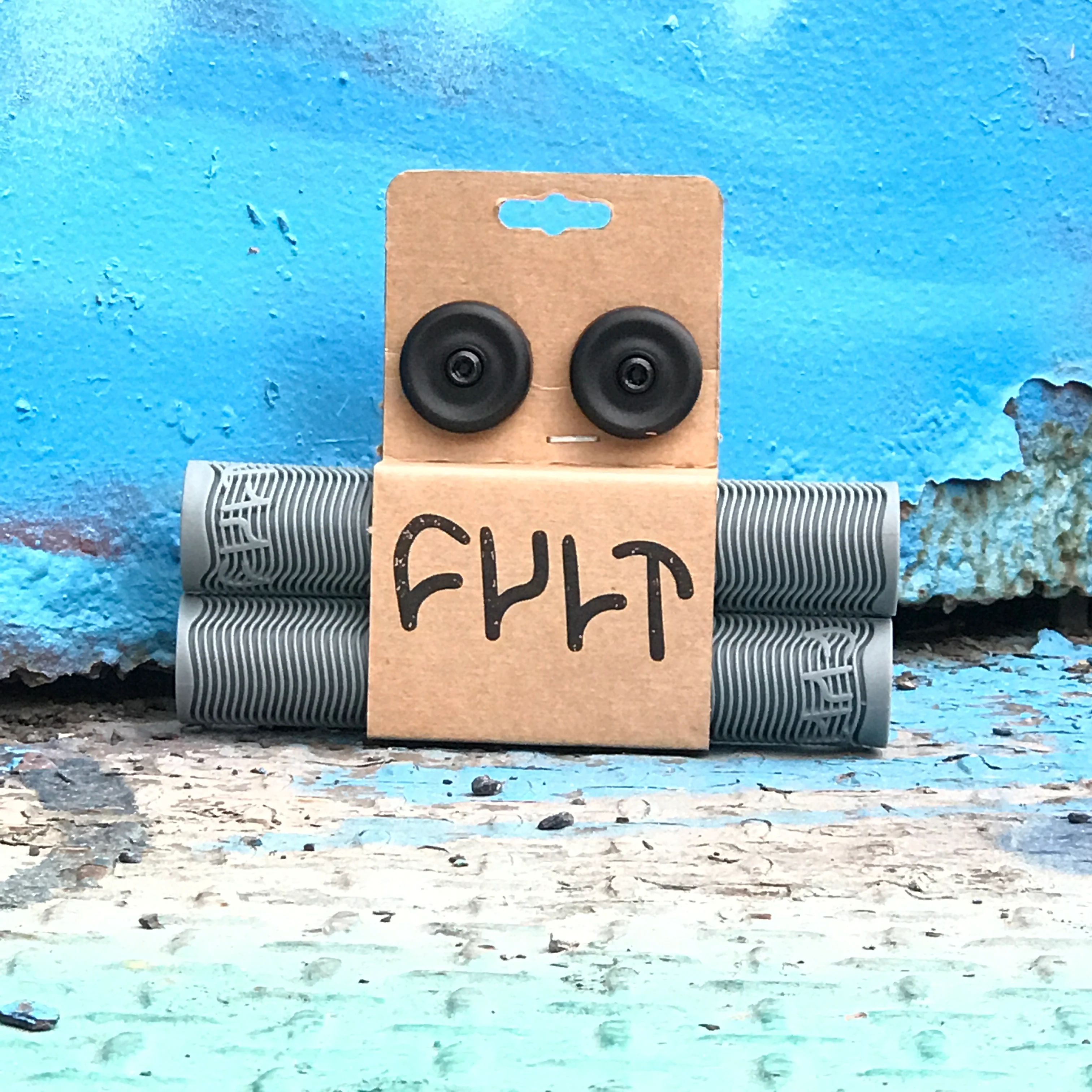 Cult Solo BMX Grips - Image 5